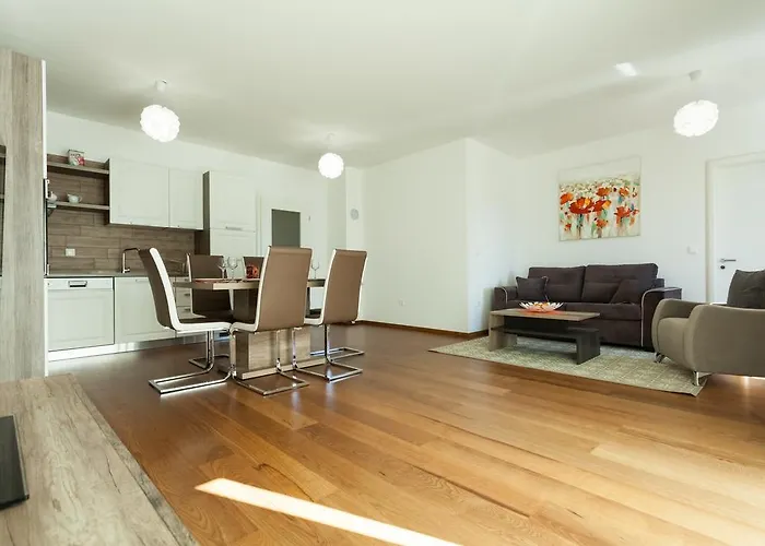 Lejlighed Deluxe Neli