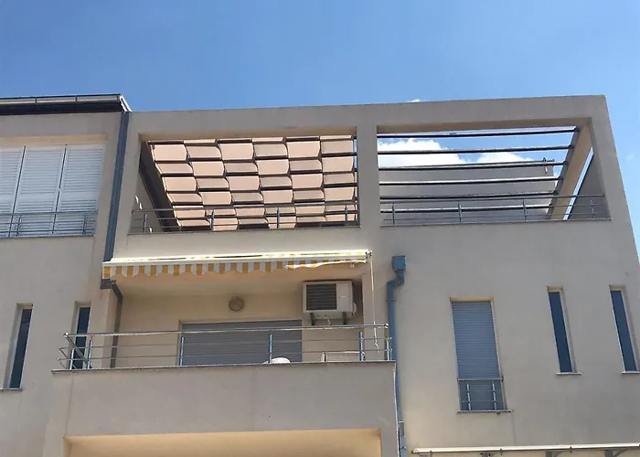 Deluxe Neli Lägenhet