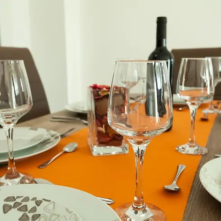 Deluxe Neli Apartment *